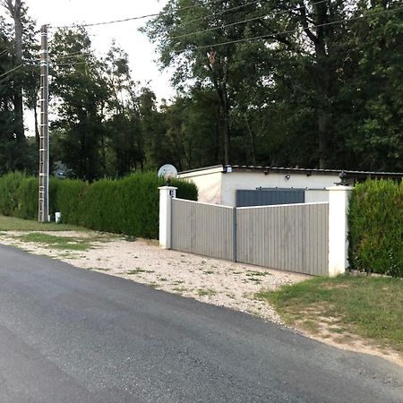 Gite De La Fontaine Bondree Vernou-sur-Brenne Dış mekan fotoğraf